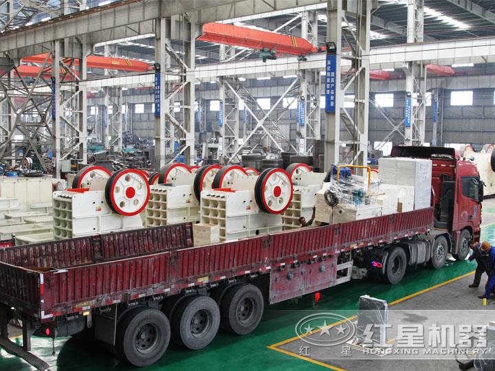 大型煤炭破碎機(jī)廠家，提供現(xiàn)貨，保障質(zhì)量