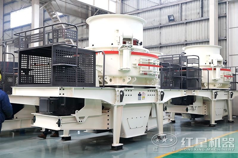 HVI1250制砂機(jī)，時(shí)產(chǎn)達(dá)350噸，電機(jī)功率2x250Kw